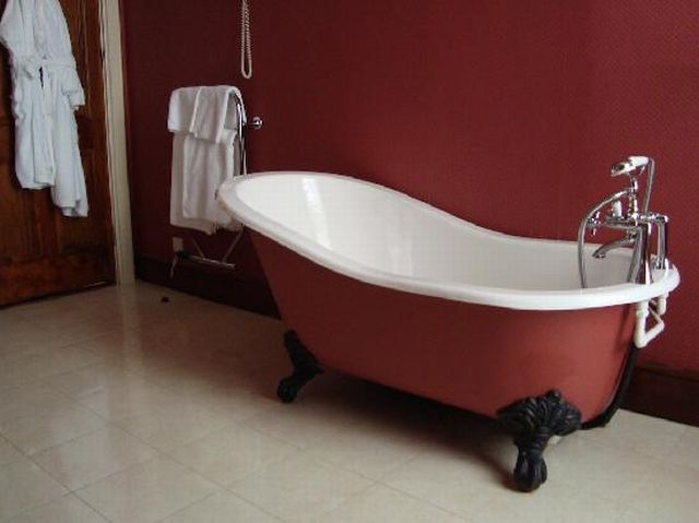 The best pictures of bathrooms (32 pics)
