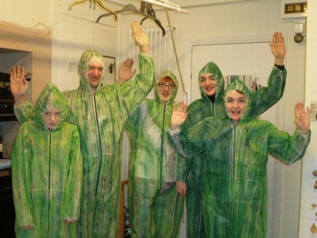 Awkward family photos. Part 2 (48 pics)