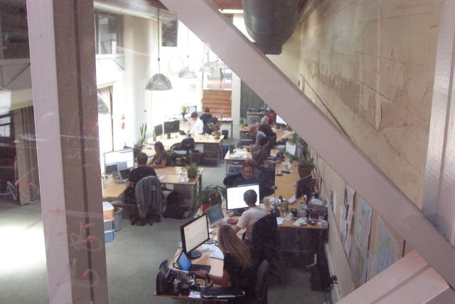 Who’s got the cooler office? (43 pics)