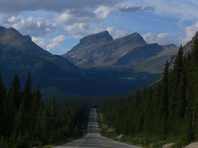 A small photo-journey to Alaska (34 pics)