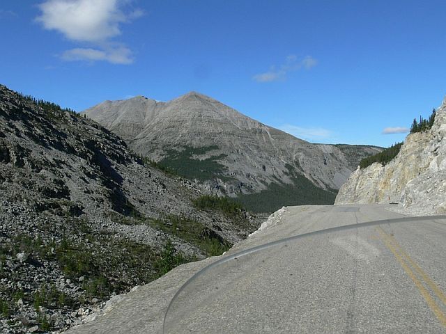 A small photo-journey to Alaska (34 pics)