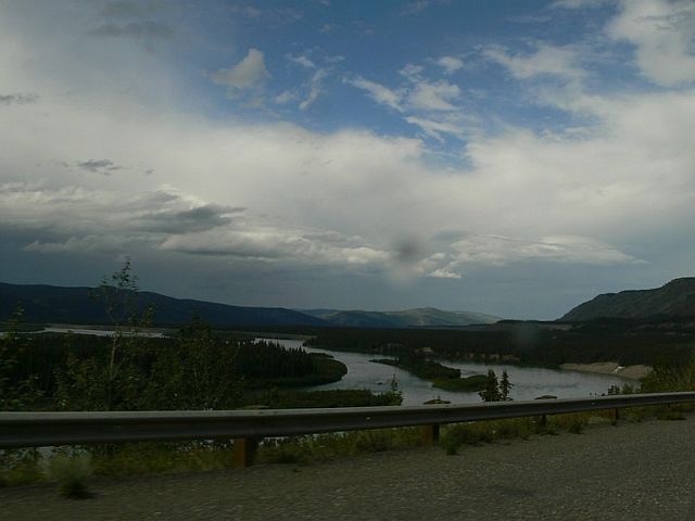 A small photo-journey to Alaska (34 pics)
