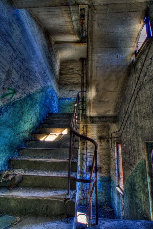 Abandoned industrial sites HDR pictures (24 pics)