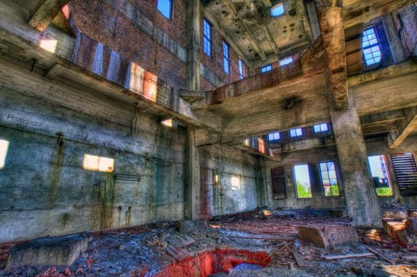 Abandoned industrial sites HDR pictures (24 pics)