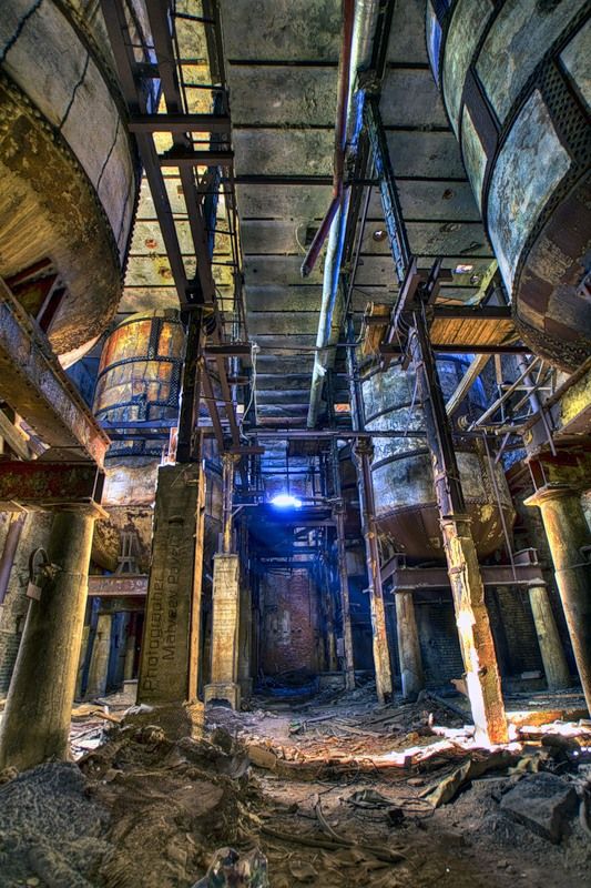 Abandoned industrial sites HDR pictures (24 pics)