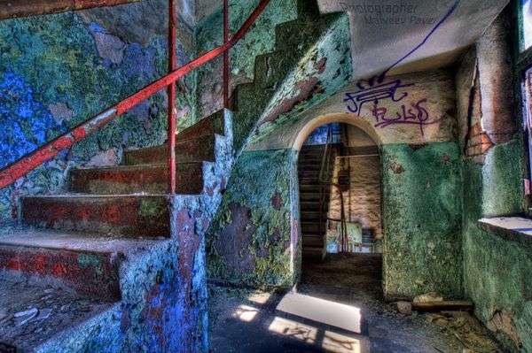 Abandoned industrial sites HDR pictures (24 pics)