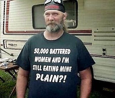 Do you know what said the last T-shirt you put on? (39 pics)