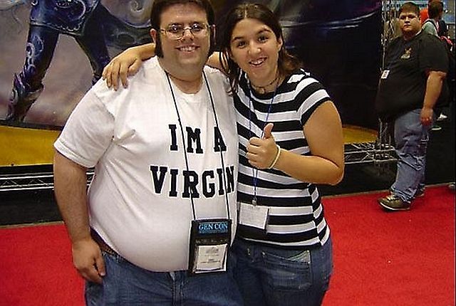 Do you know what said the last T-shirt you put on? (39 pics)