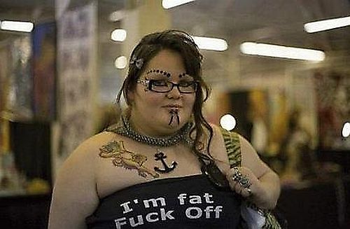 Do you know what said the last T-shirt you put on? (39 pics)