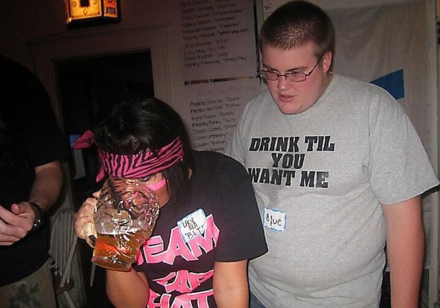Do you know what said the last T-shirt you put on? (39 pics)