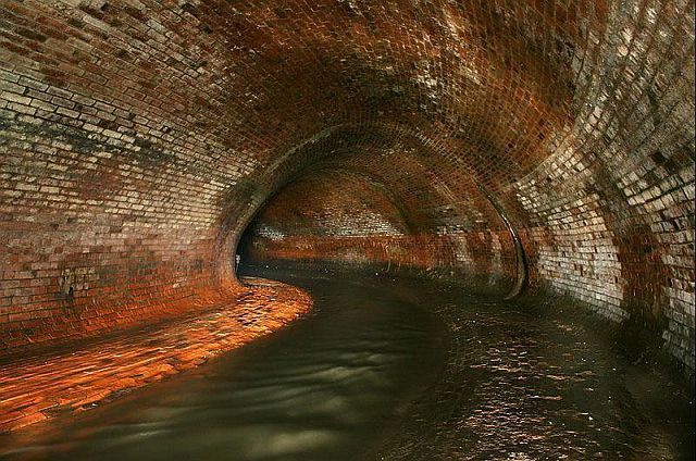 Underground Moscow (38 pics)