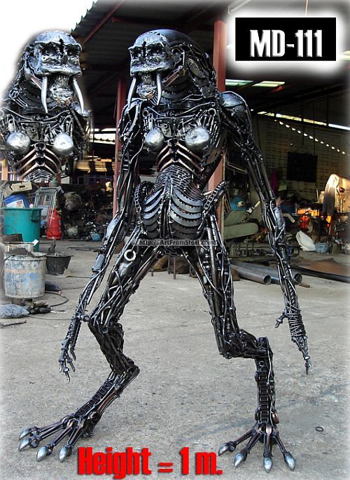 Hand-made recycled statues (77 pics)