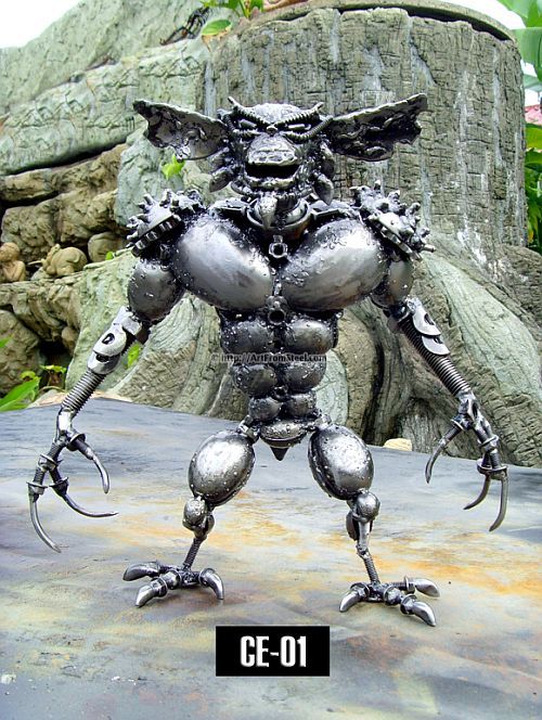 Hand-made recycled statues (77 pics)
