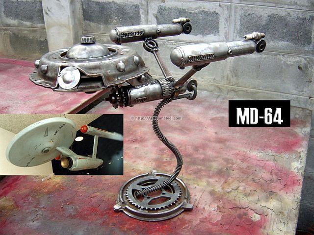 Hand-made recycled statues (77 pics)
