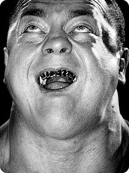 Faces of powerlifting (8 pics)