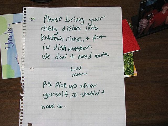 Funny notes left for people sharing the same space! (44 pics)