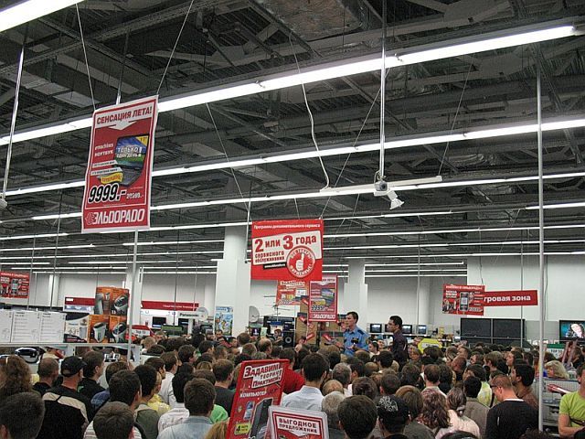 The sales end up badly (29 pics + 1 video)