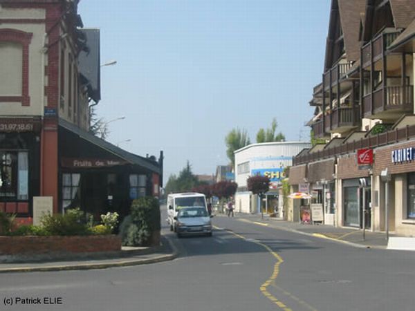 Normandy during WW2 and now (204 pics)