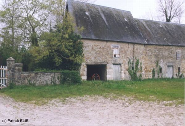 Normandy during WW2 and now (204 pics)