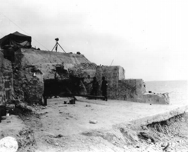 Normandy during WW2 and now (204 pics)