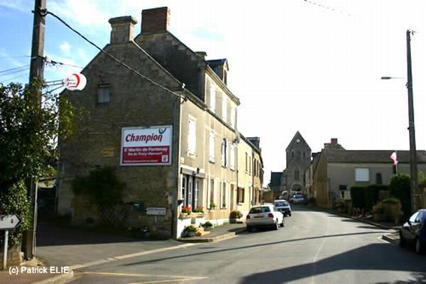 Normandy during WW2 and now (204 pics)