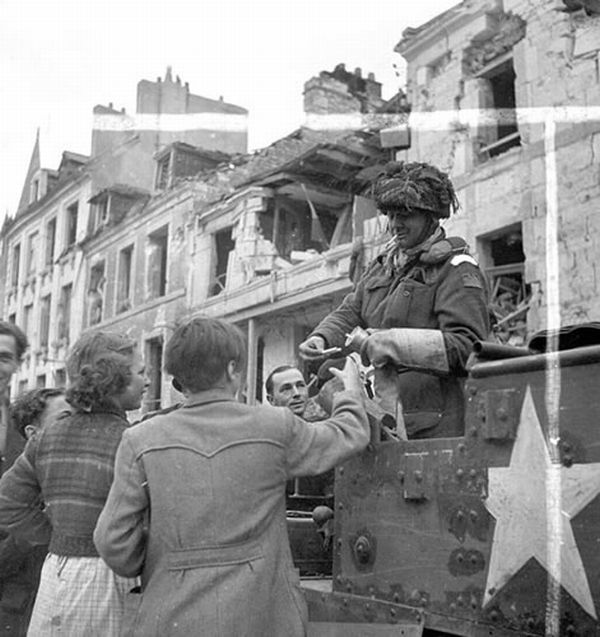 Normandy during WW2 and now (204 pics)
