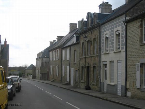 Normandy during WW2 and now (204 pics)