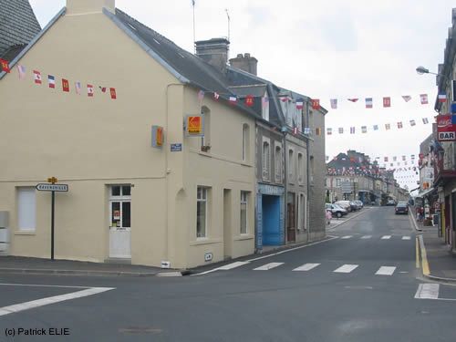 Normandy during WW2 and now (204 pics)