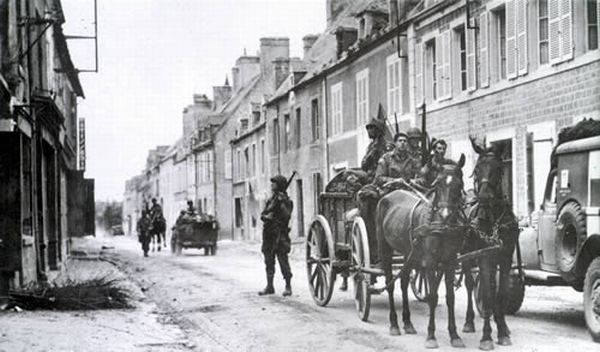 Normandy during WW2 and now (204 pics)