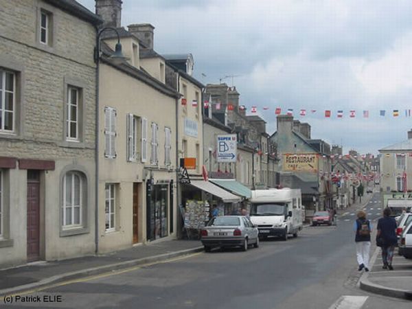 Normandy during WW2 and now (204 pics)