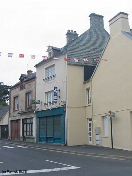 Normandy during WW2 and now (204 pics)