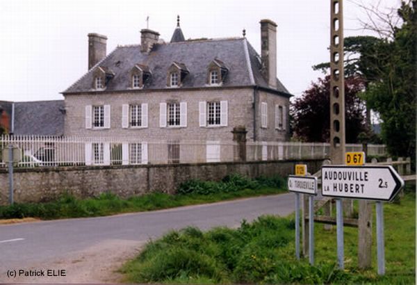 Normandy during WW2 and now (204 pics)