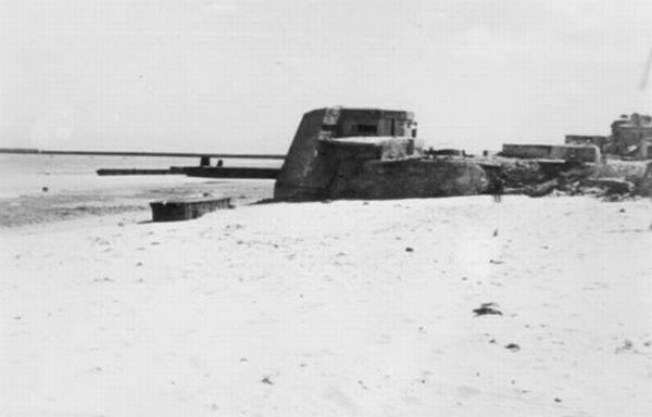 Normandy during WW2 and now (204 pics)