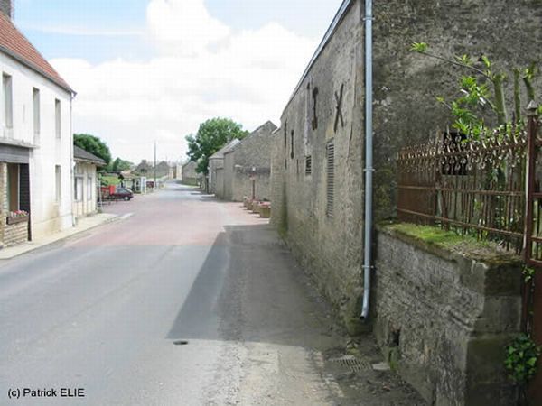 Normandy during WW2 and now (204 pics)