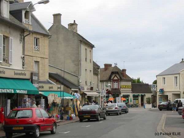 Normandy during WW2 and now (204 pics)