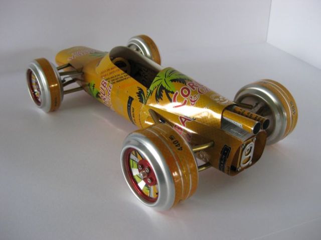 Cars from aluminium cans (52 pics)