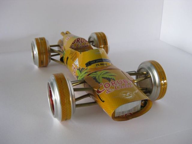 Cars from aluminium cans (52 pics)