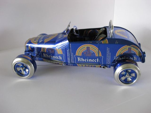 Cars from aluminium cans (52 pics)