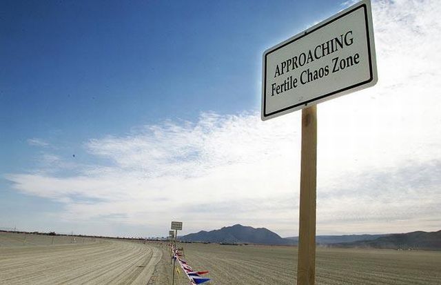 Burning Man Festival 2009 in the Nevada desert (35 pics)