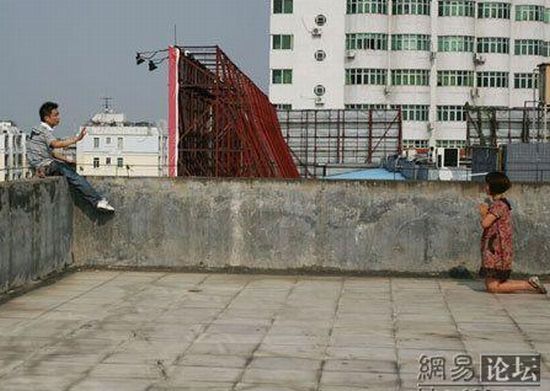 Another suicide attempt that ended well (9 pics)