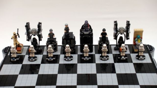 Cool Lego Star Wars chess (52 pics)