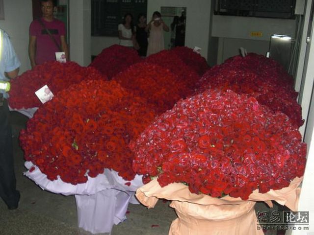 How to make a pleasant surprise for your girlfriend (8 pics)