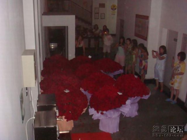 How to make a pleasant surprise for your girlfriend (8 pics)