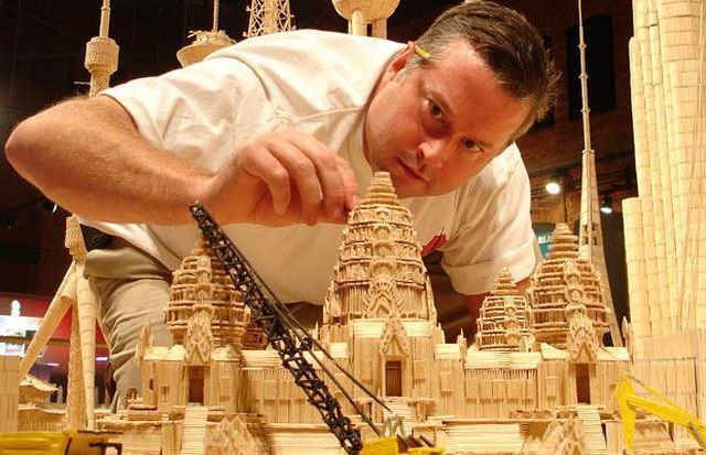 A miniature city made out of millions of toothpicks (16 pics)