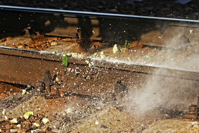 The power of train (9 pics)