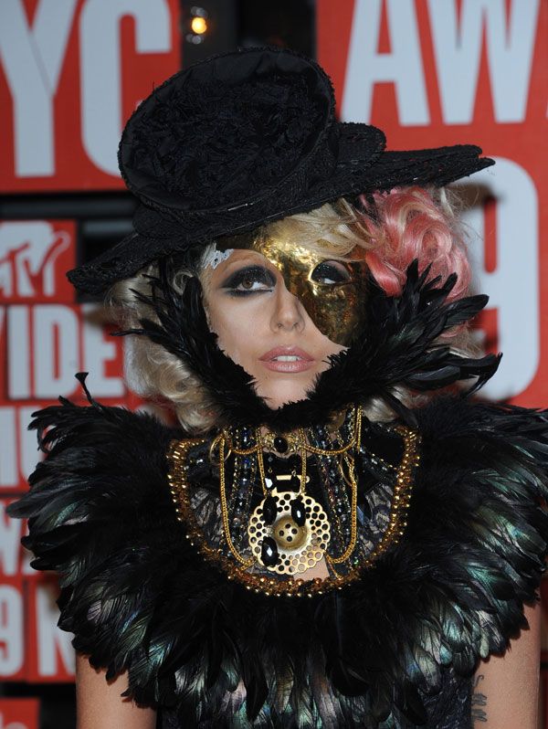 Lady Gaga at VMA (17 pics)
