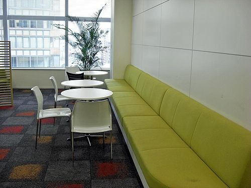 Japanese Yahoo office (40 pics)