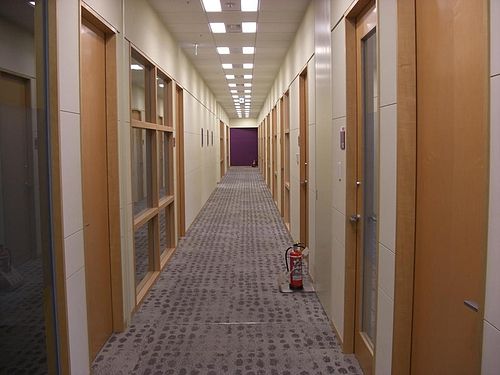 Japanese Yahoo office (40 pics)