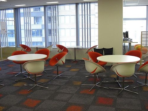 Japanese Yahoo office (40 pics)