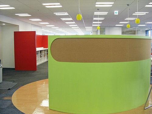 Japanese Yahoo office (40 pics)